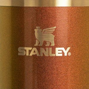 Stanley x Lainey Wilson 40oz Quencher Flowstate Tumbler